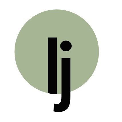 Schwarz-weiße Buchstaben "lj" vor einem grünen, runden Hintergrund.